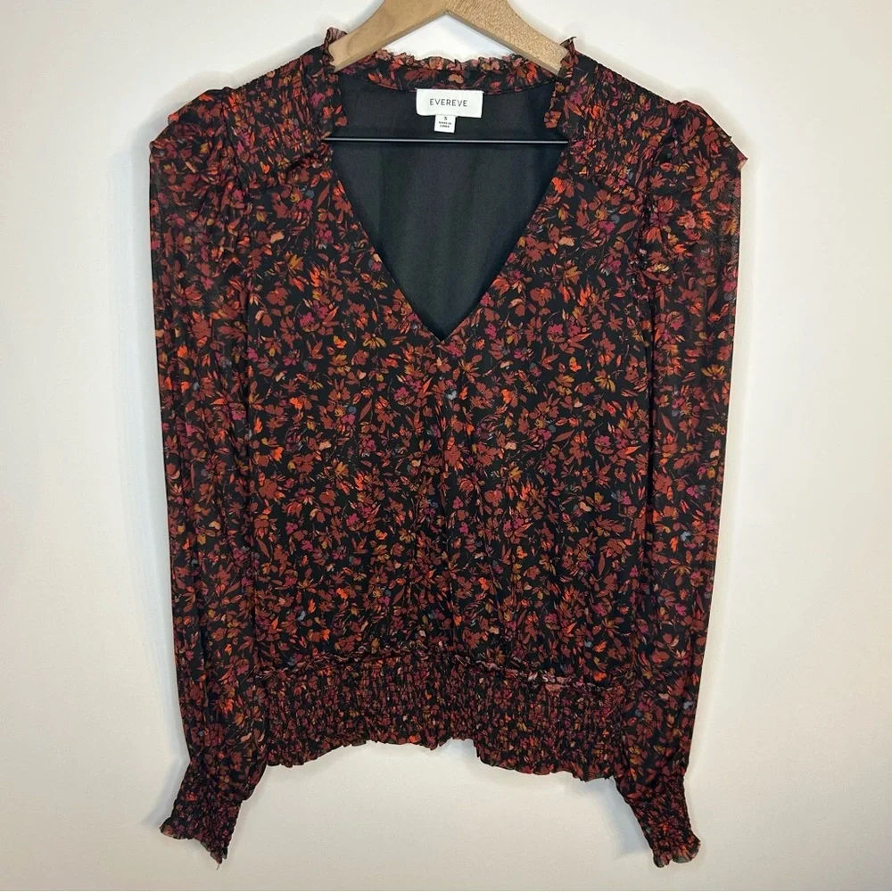 Evereve Koda Mesh Blouse, Size Small, Black Floral V-Neck Top - Picture 4 of 9